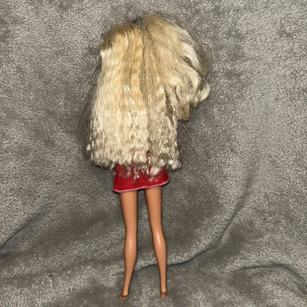 Vintage 1966 Barbie Doll‎ In Christmas Dress E2